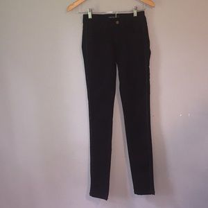 P53.  Faubourg. Du Temple  jeans